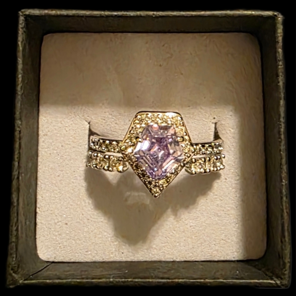 Ring
